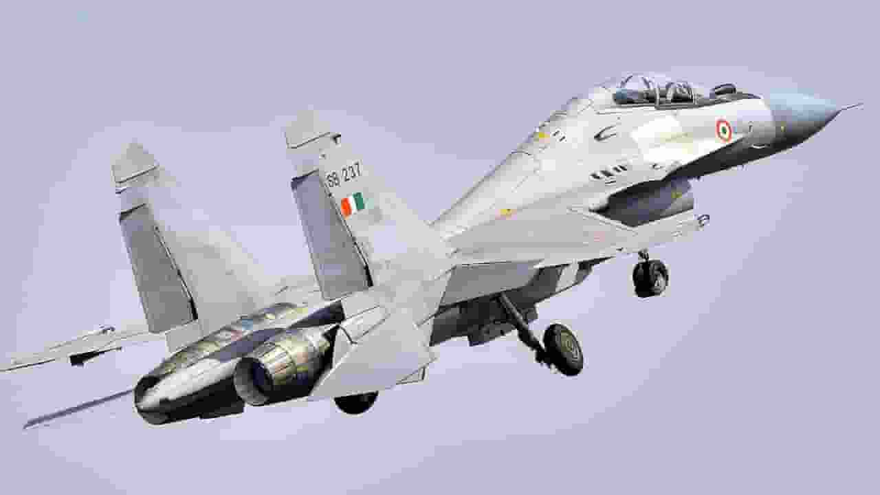 Sukhoi 30 fighter plane