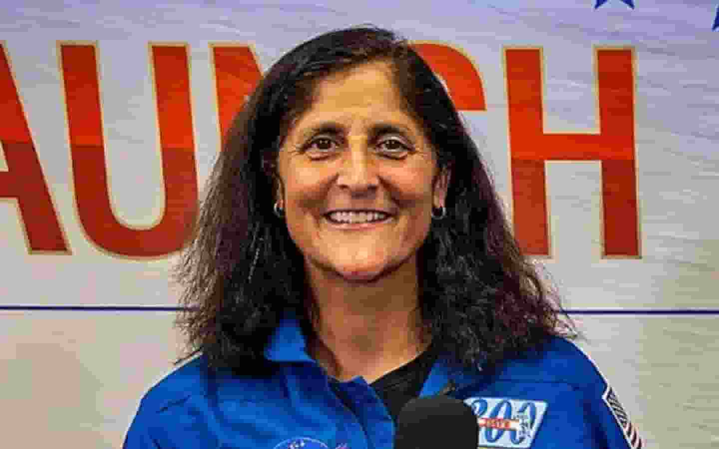 Nasa Uploaded new pic of Sunita Williams