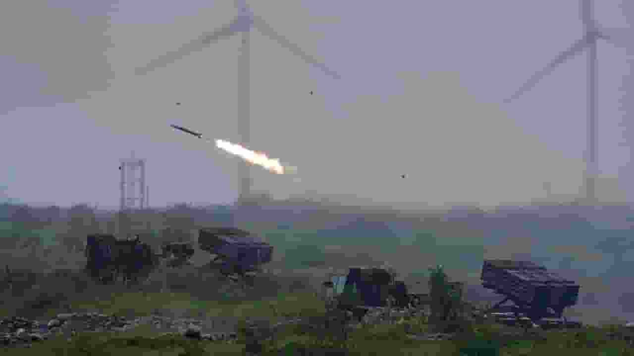 Taiwan fires rocket china