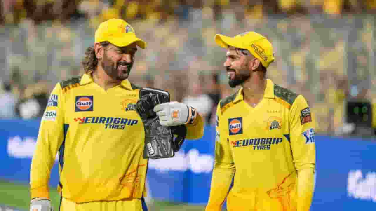 MS Dhoni And Ruturaj gaikwad