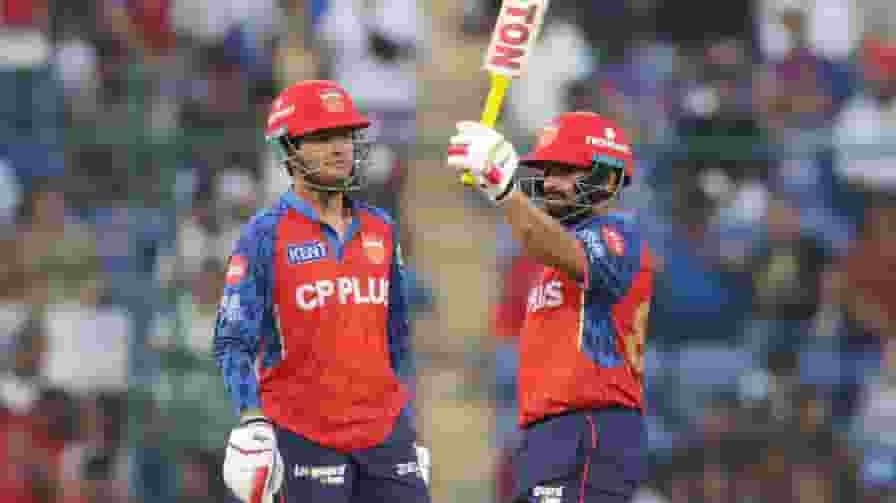 Prabhsimran Singh Priyansh Arya PBKS vs DC