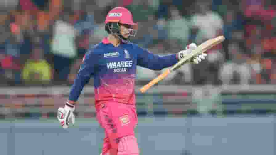 Vaibhav Sooryavanshi Fifty RR vs SRH IPL 2026