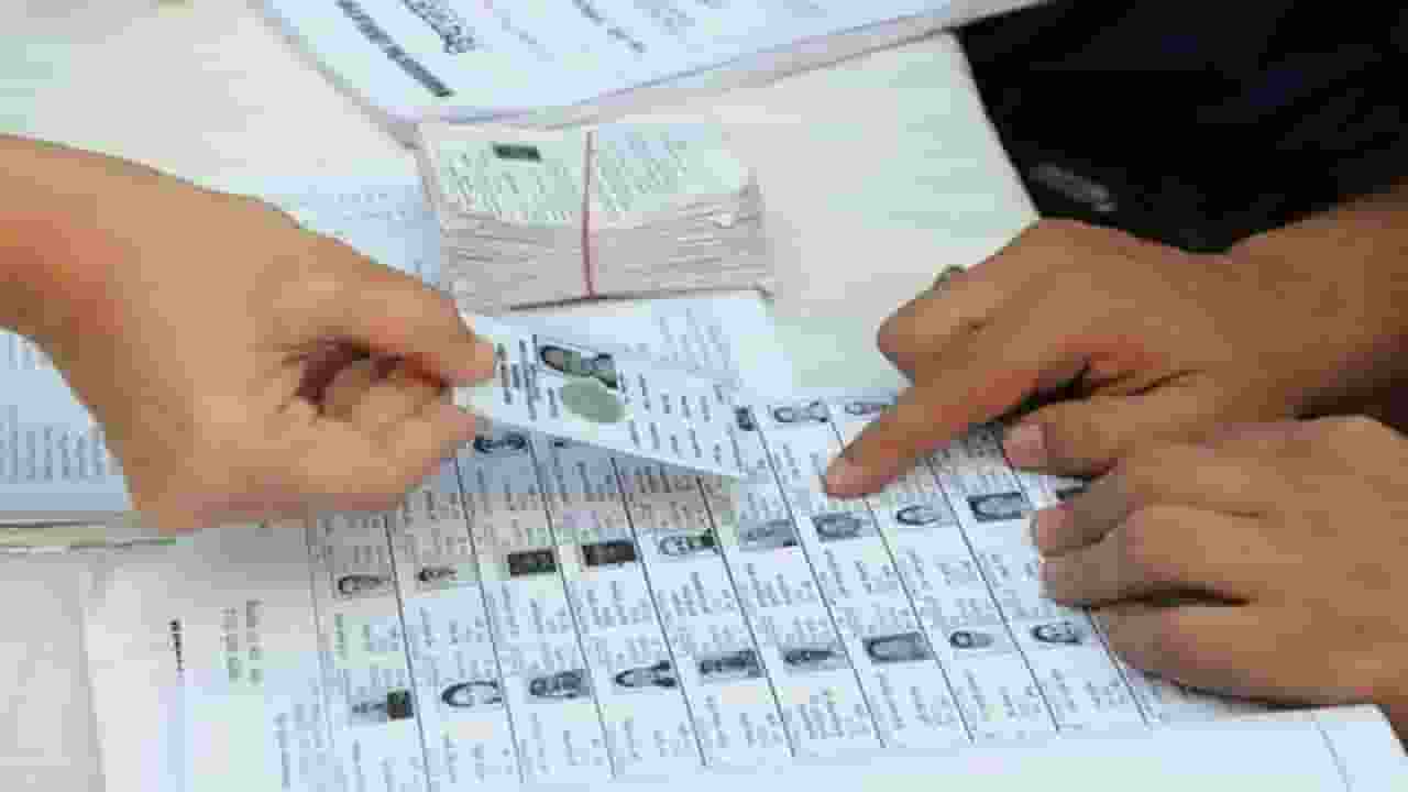Supreme Court rejects plea of VVPAT during polls