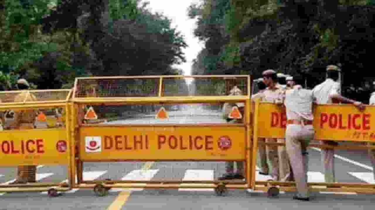 Delhi holi celebration