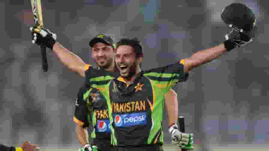 Shahid Afridi vs India