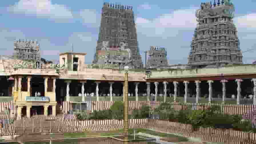 मीनाक्षी अम्मन मंदिर: क्या है इस मंदिर के शिल्पकला की विशेषता, समझिए Meenakshi Amman mandir