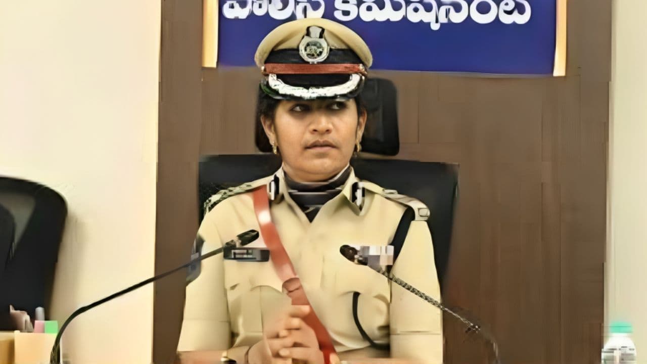 IPS B Sumathi