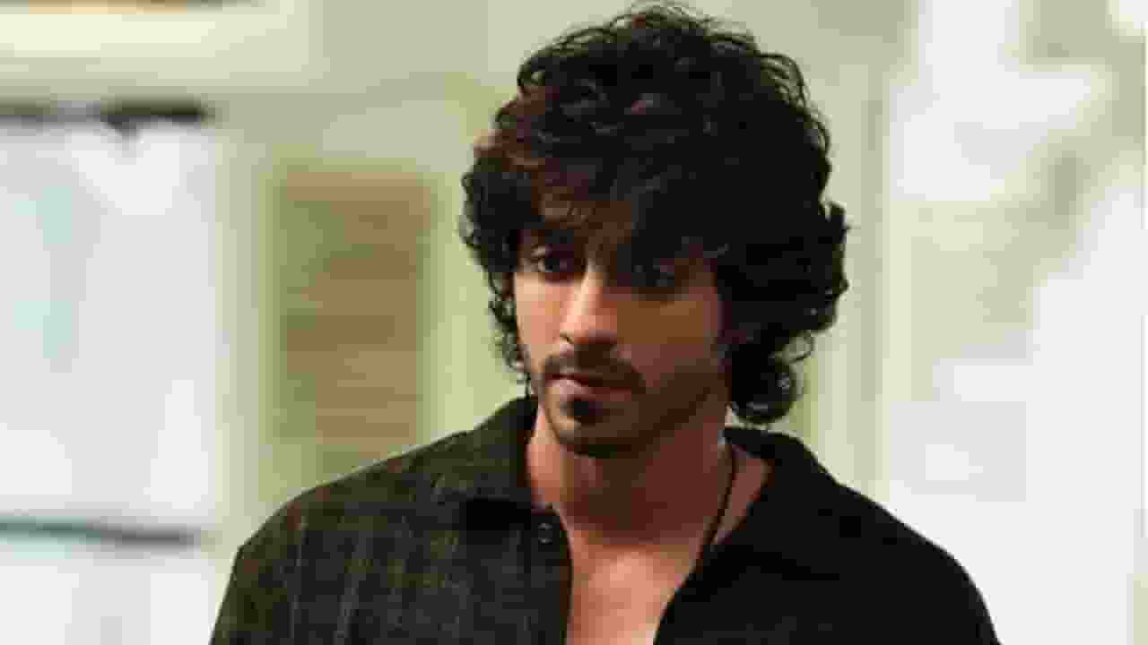 YRF के बड़े प्रोजेक्ट में नजर आने वाले थे अहान, कैसे मिली 'सैयारा'? Ahaan Panday saiyaara