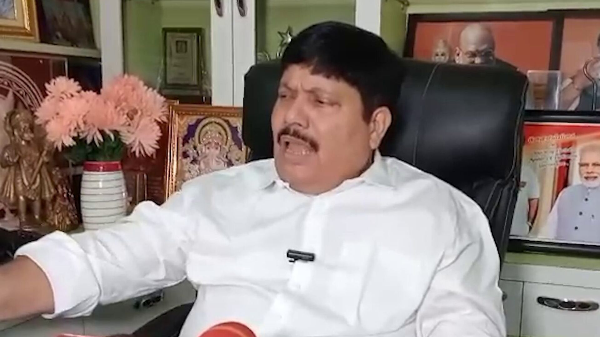 'बंगाल के युवा करें नेपाल जैसा प्रोटेस्ट', बीजेपी नेता के बयान पर बवाल Arjun Singh