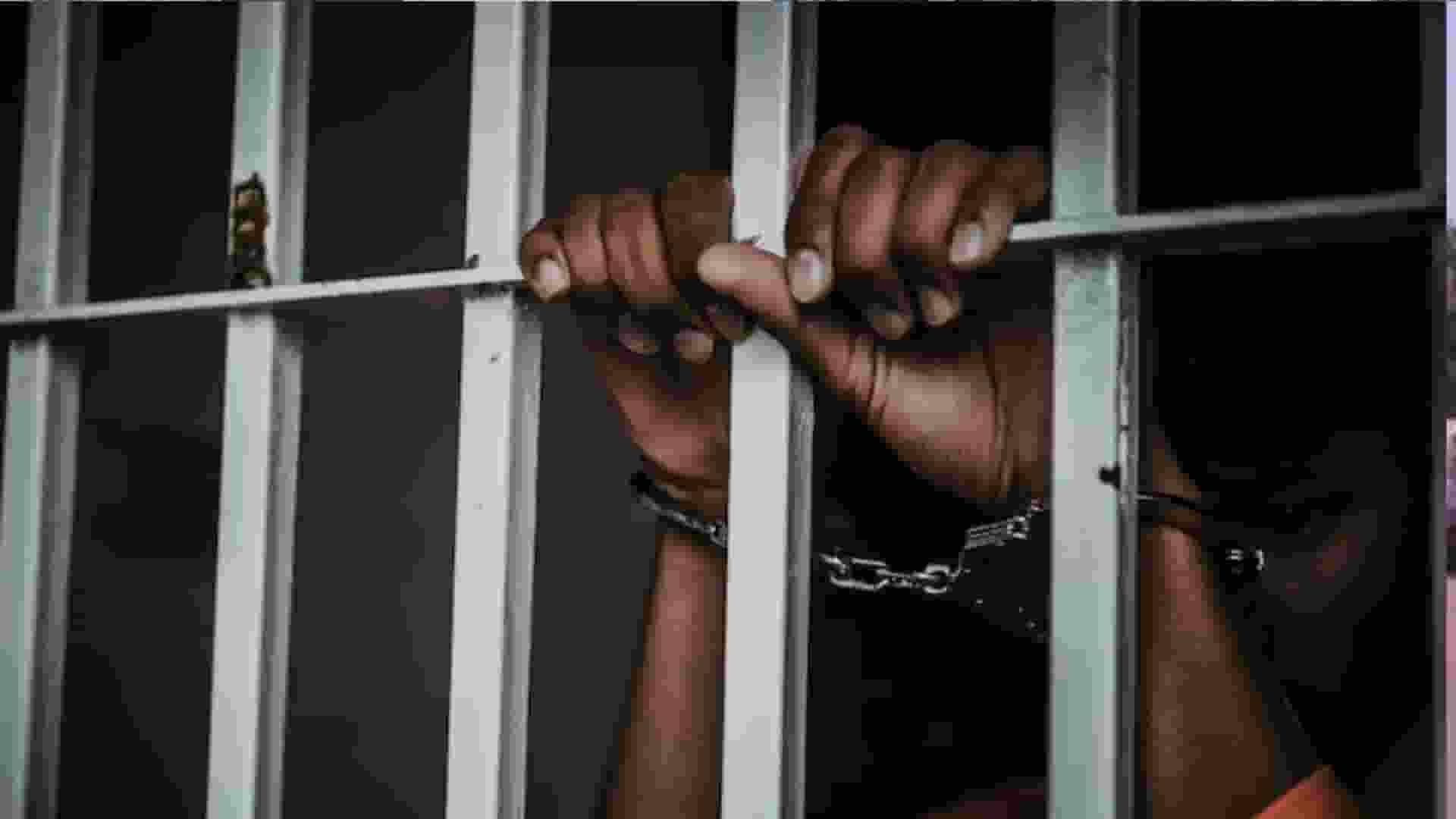 प्रेमी पर लगाया रेप का फर्जी केस, मांगे 1 करोड़ रुपये; महिला गिरफ्तार झूठा रेप केस