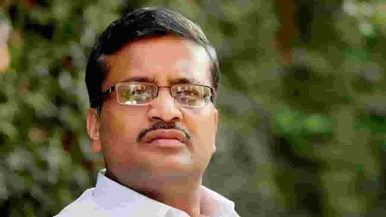3 दशक का करियर, 57 ट्रांसफर, अब रिटायर, अशोक खेमका की कहानी क्या है? Ashok Khemka