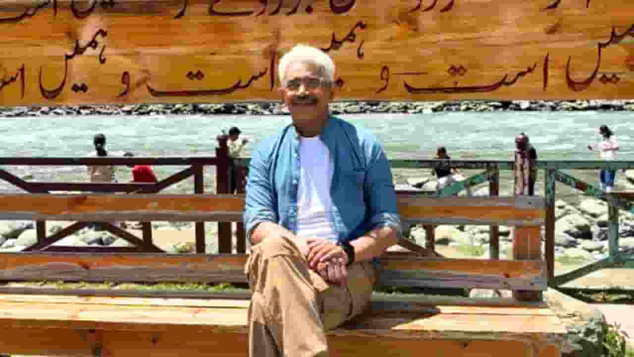 'डरें नहीं, कश्मीर आएं', हमले के बाद पहलगाम पहुंचे अतुल कुलकर्णी Atul Kulkarni in Pahalgam