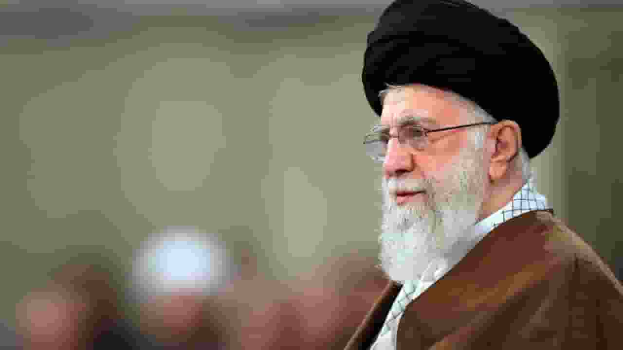 क्या इराक जैसा होगा ईरान का हश्र, क्या है इजरायल-अमेरिका का प्लान? Iran's Supreme Leader Ayatollah Ali Khamenei.