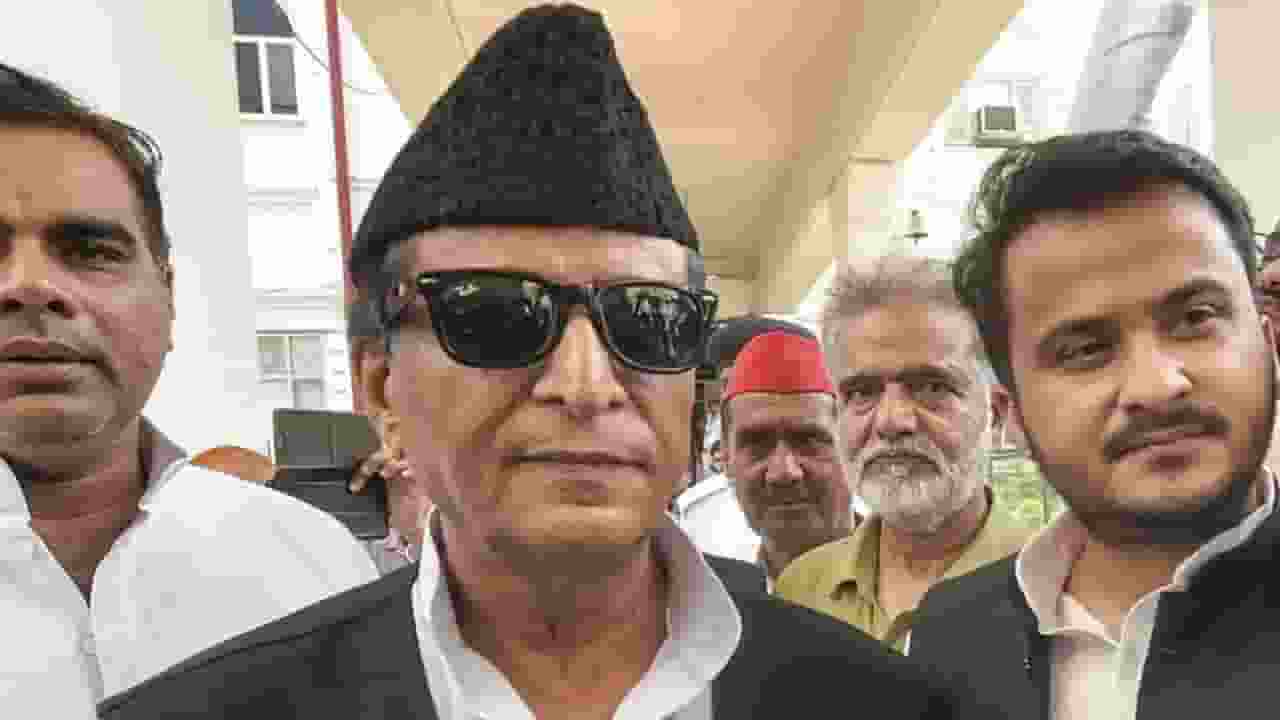 आजम खान को हाई कोर्ट से राहत, क्वॉलिटी बार जमीन मामले में मिली जमानत Azam Khan। Photo Credit: PTI