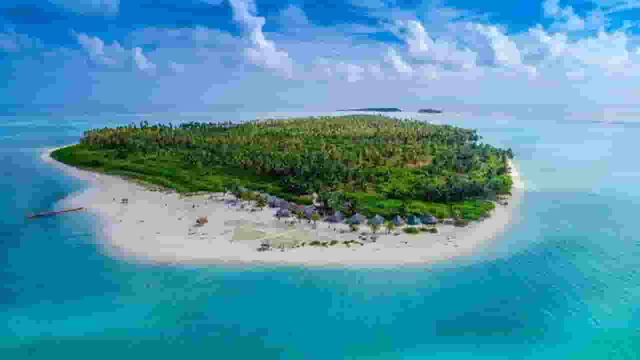 बित्रा द्वीप: सैकड़ों परिवार उजड़ेंगे, सेना से नाराज लोग, वजह समझिए Bitra Island