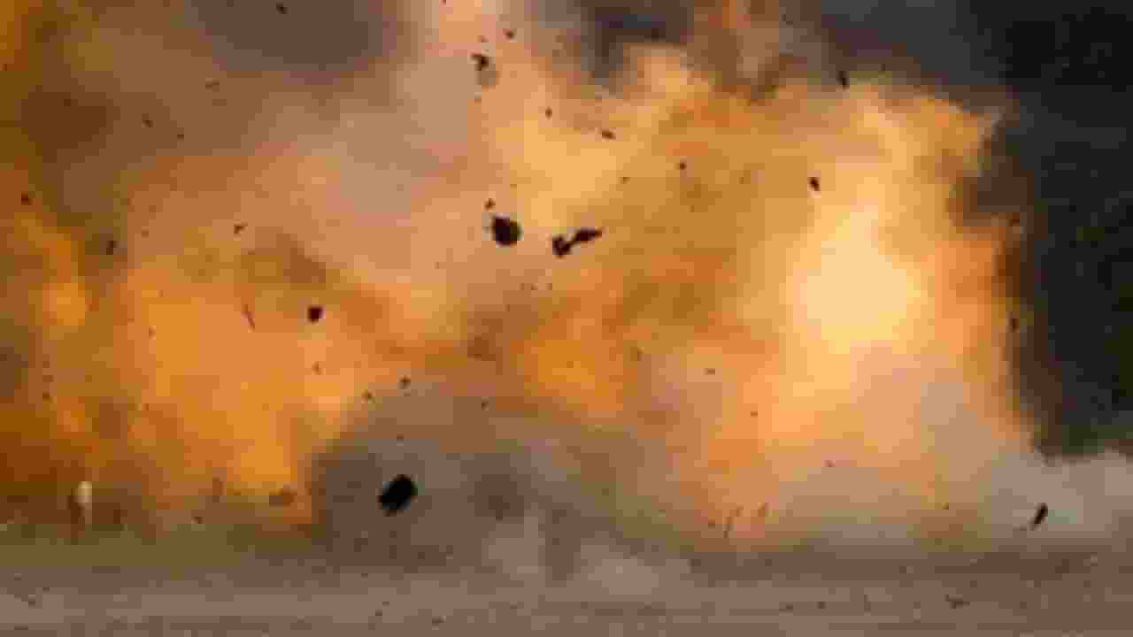 ईद से एक दिन पहले महाराष्ट्र की मस्जिद में विस्फोट, दो आरोपी गिरफ्तार Beed mosque blast