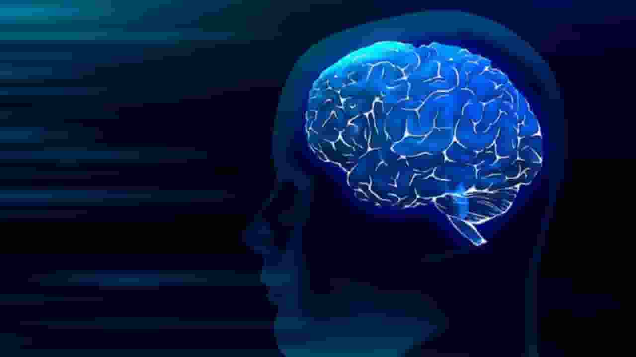 आपकी इन आदतों की वजह से थकने लगता है दिमाग! आज ही छोड़ें habits that secretly effect brain