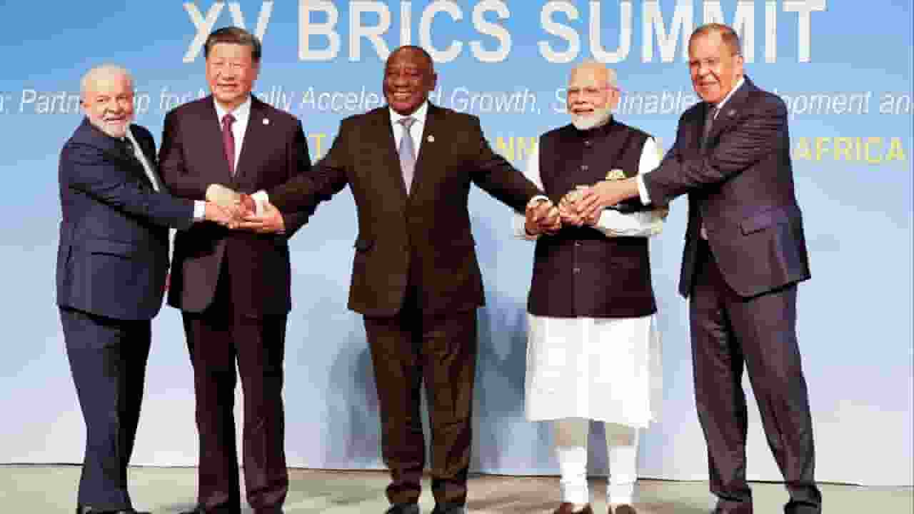 तेल पर दबदबा, दुनिया की आधी आबादी; कितना ताकतवर है BRICS brics