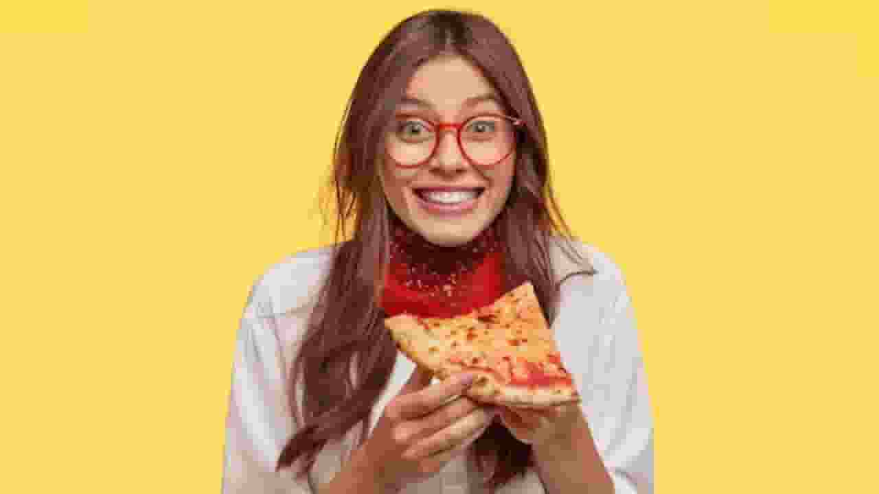 पिज्जा बर्गर खूब खाते हैं? गर्मी में हेल्दी डाइट की लिस्ट पढ़ लीजिए
summer diet