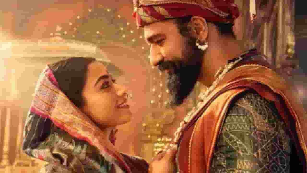 'छावा' के कॉस्टयूम पर दिया गया खास ध्यान, रश्मिका ने पहनी पैठणी साड़ी vicky and rashmika