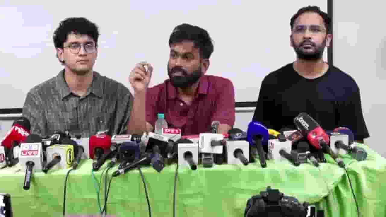 Cockroach Janata Party Gyanesh kumar