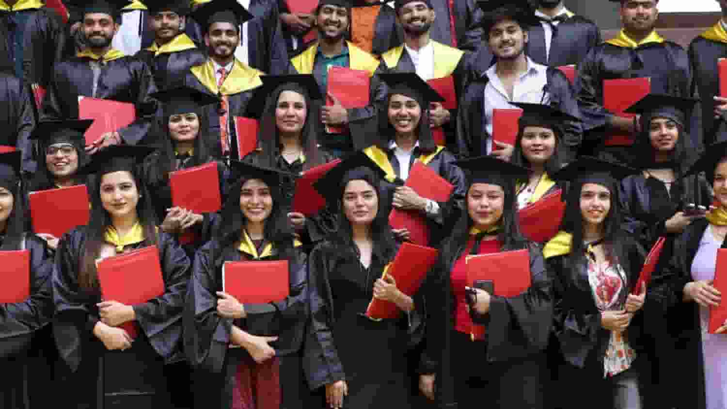 CLAT 2026 रजिस्ट्रेशन शुरू, 12वीं के बाद करें LLB, बचेगा 1 साल CLAT 2026
