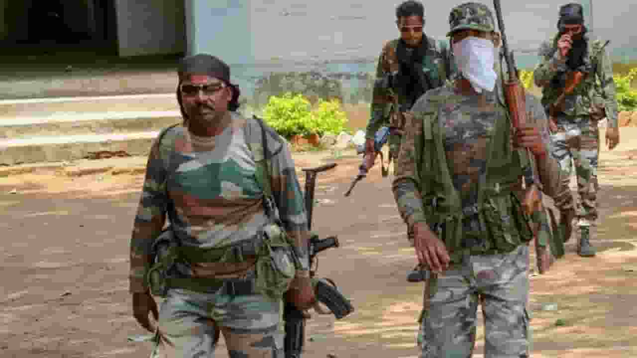 6 नक्सली ढेर, SLR, INSAS का जखीरा, बोकारो में CRPF का ऑपरेशन क्लीन Jharkhand Naxal