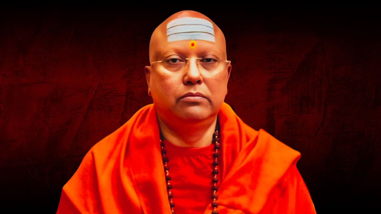 17 लड़कियों के साथ चैतन्यानंद ने क्या-क्या किया? FIR में सामने आया सच Swami Chaitanyananda Saraswati