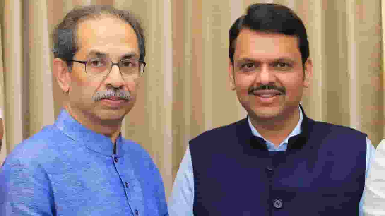 कल ऑफर, आज मुलाकात, महाराष्ट्र में उद्धव-फडणवीस कौन सा गेम खेलने लगे? Maharashtra politics