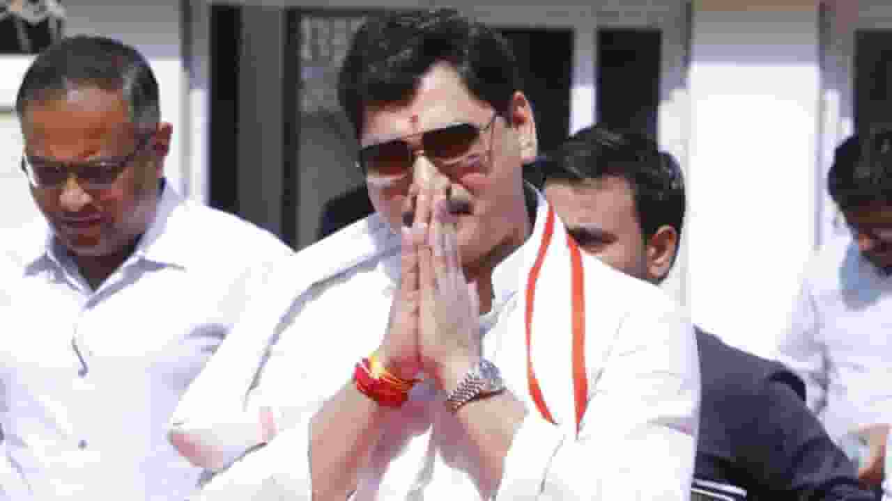 सरपंच हत्याकांड में धनंजय के गले की फांस बने सबूत, बढ़ेंगी मुश्किलें beed sarpanch case