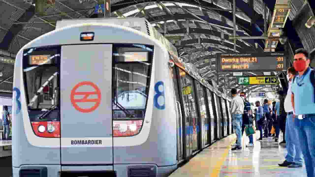 10-20 रुपये के टिकट से कितना कमा लेती है दिल्ली मेट्रो? delhi metro