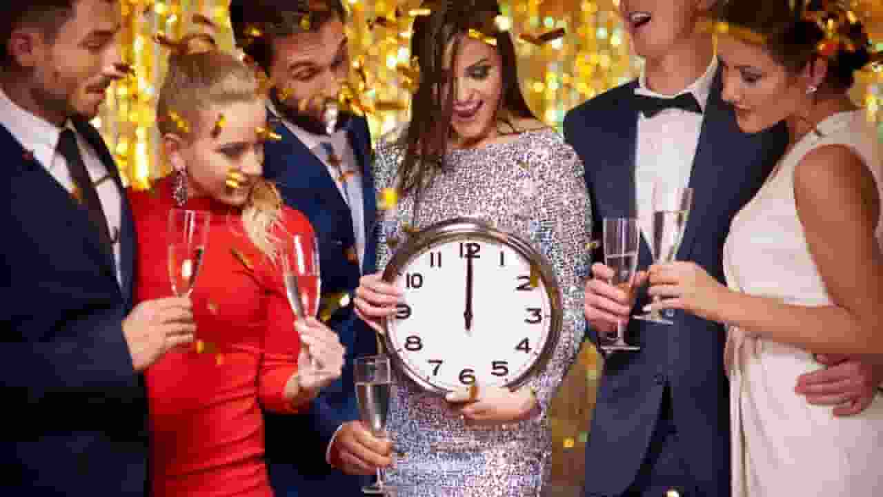 नए साल के जश्न की है तैयारी, जाने कौन सी है बेस्ट जगह new year party 2025