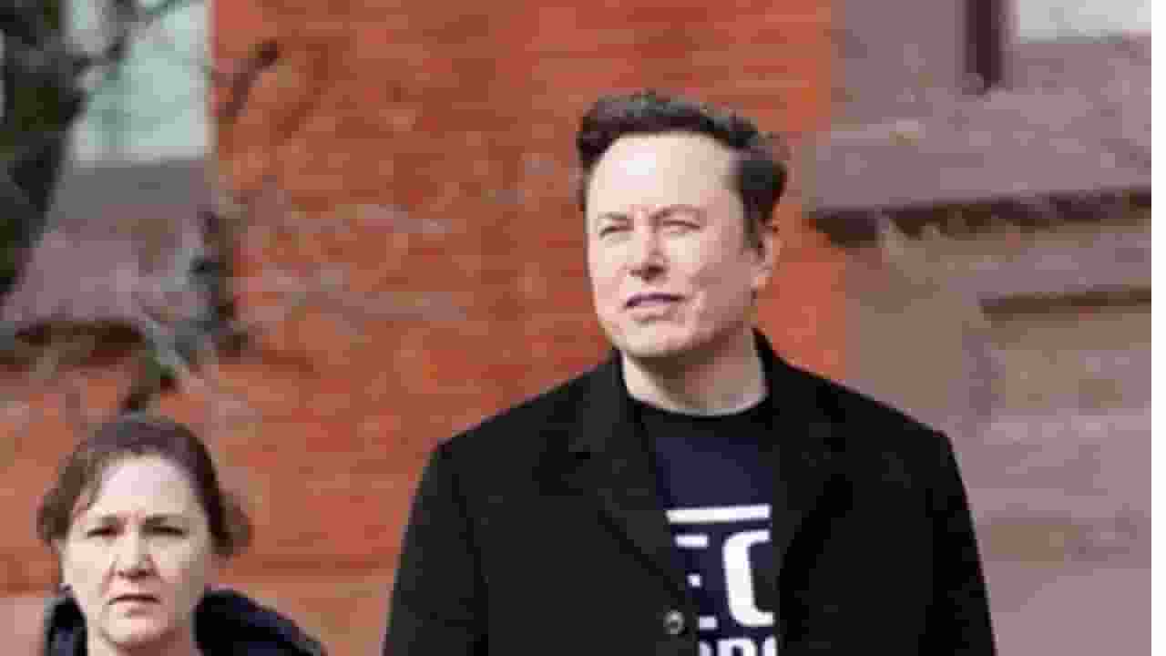 एलन मस्क ने लॉन्च किया दुनिया का सबसे एडवांस AI टूल Grok3 Elon musk and his wife