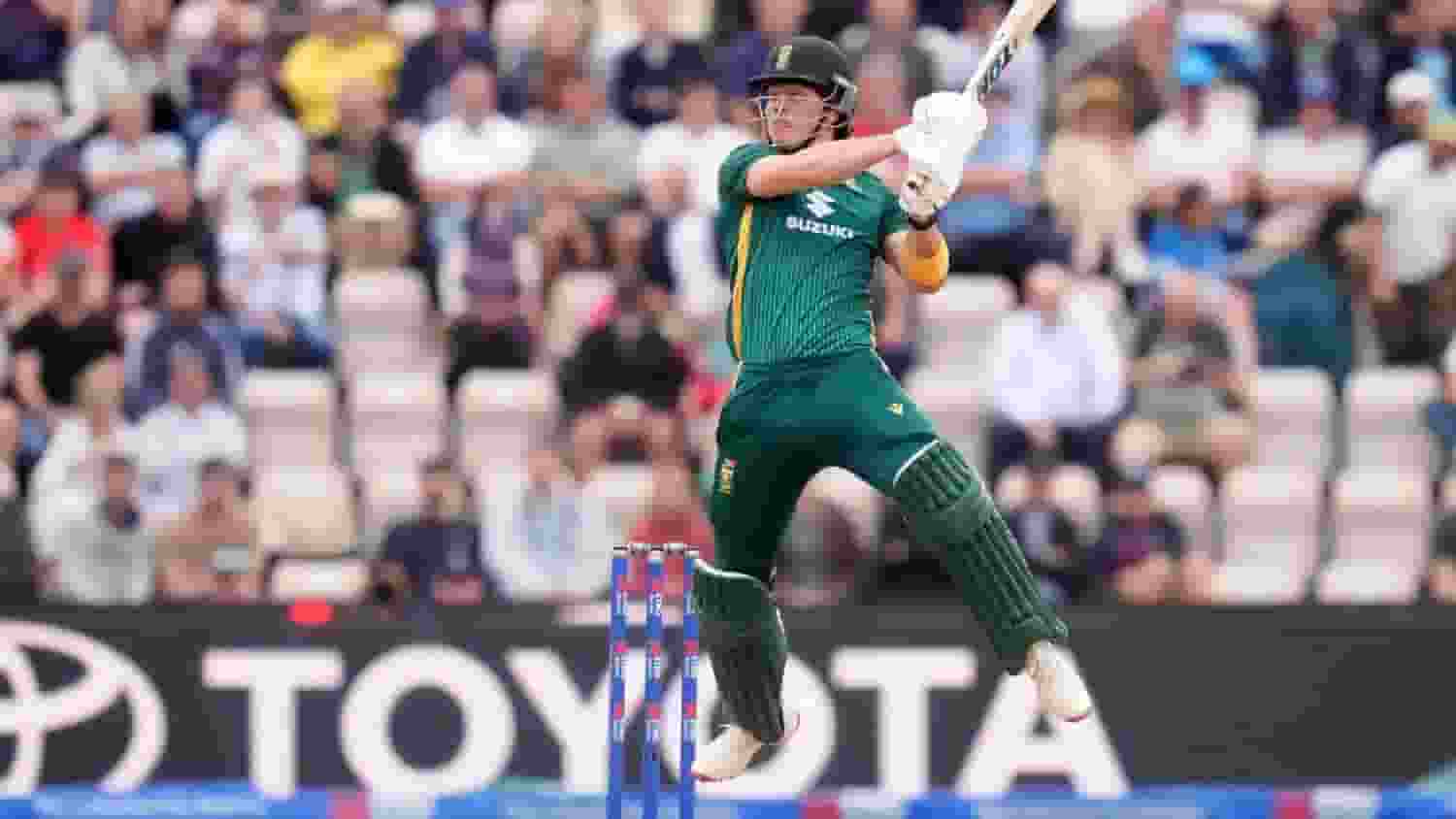 इंग्लैंड ने तोड़ा भारत का रिकॉर्ड, दक्षिण अफ्रीका को बुरी तरह हराया Dewald Brevis