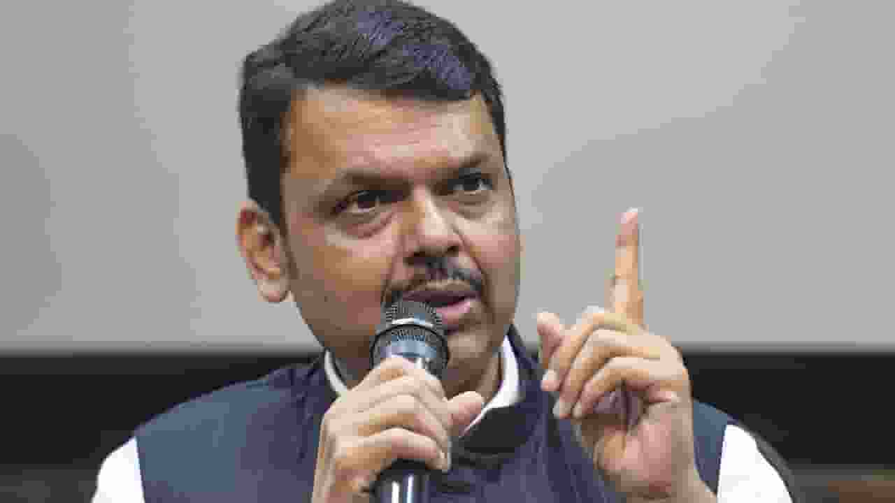 महाराष्ट्र में 'अर्बन नक्सल' के खिलाफ बिल पास; क्या है इसमें खास? devendra fadnavis
