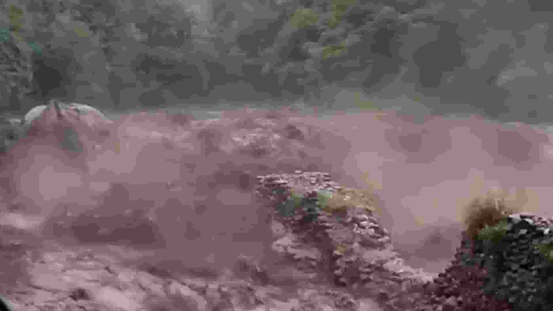 पाकिस्तान और POK में मौसम की मार, बाढ़-बारिश से अब तक 344 की मौत Floods in Pakistan