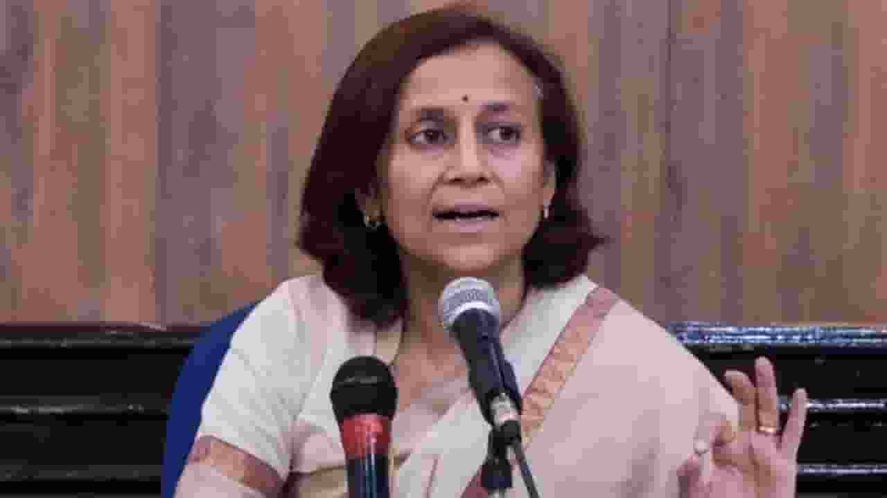 'हो रही हमारी निगरानी', सोनम वांगचुक की पत्नी का राष्ट्रपति को पत्र Geetanjali Wangchuk : Photo Credit: PTI