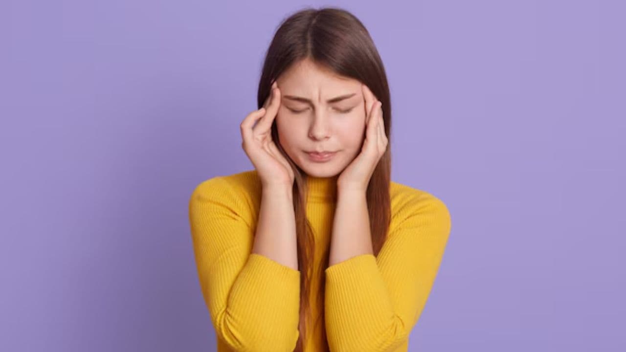 सिरदर्द आत्महत्या का कारण बन सकता है! स्टडी में चौंकाने वाला खुलासा headache