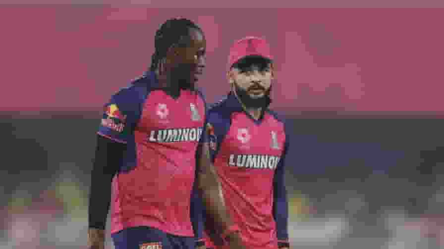 IPL 2025: रियान पराग ने लपका हैरतअंगेज कैच, शिवम दुबे को नहीं हुआ यकीन Riyan Parag IPL 2025