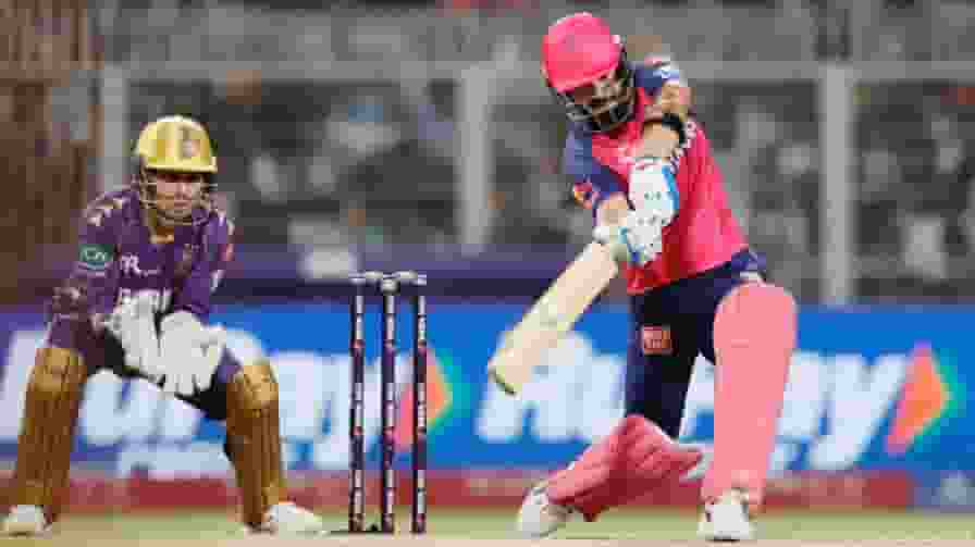 रियान पराग ने रच दिया इतिहास, 6 गेंद में उड़ाए 6 छक्के Riyan Parag vs KKR