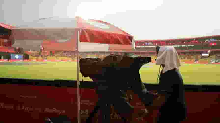 बारिश में धुलेगा RCB vs KKR मैच! कैसा है बेंगलुरु के मौसम का हाल? M Chinnaswamy Stadium Rain