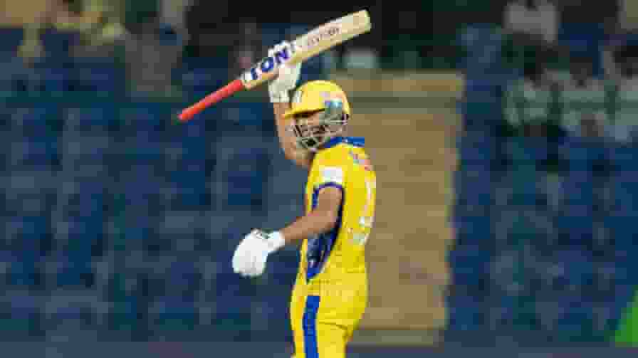 यश धुल ने DPL में फिर खेली तूफानी पारी, IPL में रहे थे अनसोल्ड Yash Dhull DPL