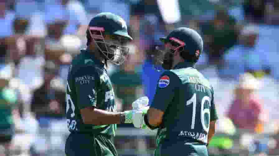 एशिया कप के लिए पाकिस्तानी टीम का ऐलान, बाबर-रिजवान OUT, शाहीन को मौका Babar Azam Mohmmad Rizwan