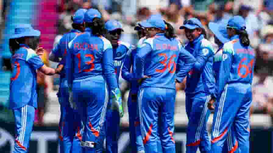 ICC ने भारतीय खिलाड़ी पर लगाया जुर्माना, इंग्लैंड को भी दी सजा Indian Women's Team
