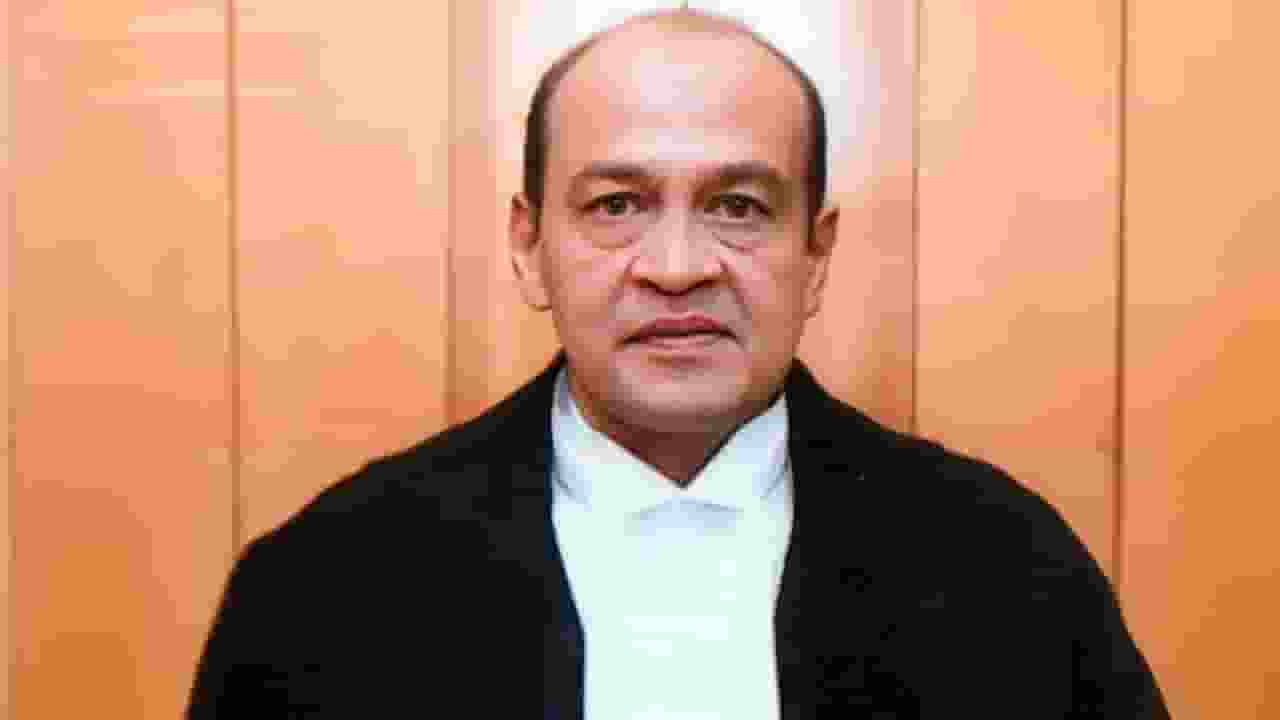 15 करोड़ कैश मिले, फिर भी जस्टिस वर्मा पर FIR नहीं? क्यों justice yashwant verma