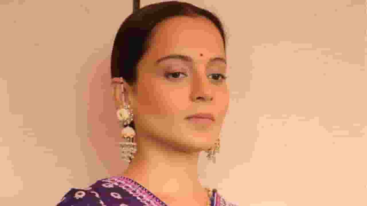 'यूजलेस ट्रॉफी से बेहतर फैन की साड़ी,' कंगना ने यह क्यों कहा? kangana ranaut