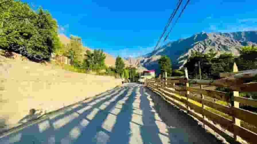 कसौली: जहां पड़े थे हनुमानजी के पैर, अब है पर्यटकों की पसंदीदा जगह Representative Image