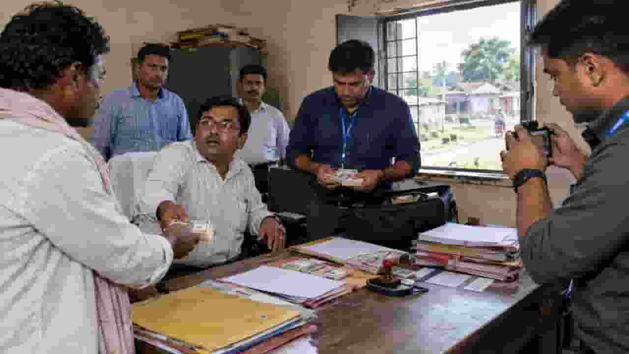 representative image of bribe raid