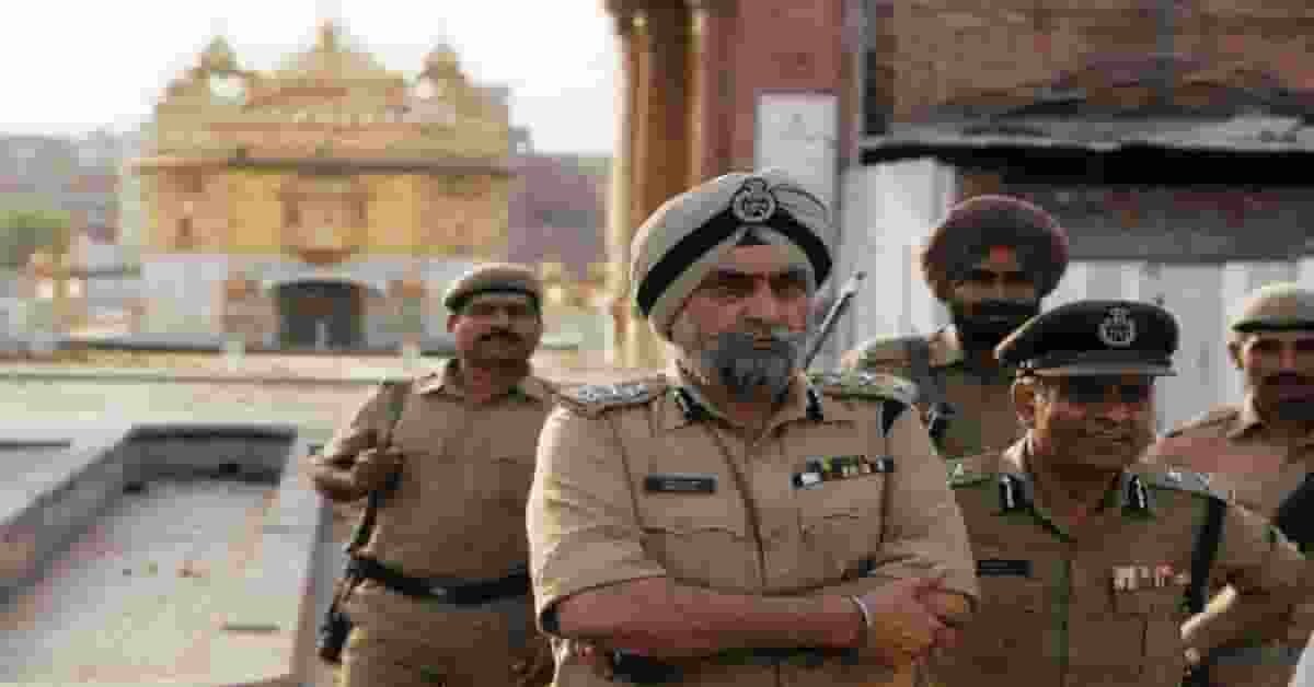 KPS Gill outside Golden temple in punjab