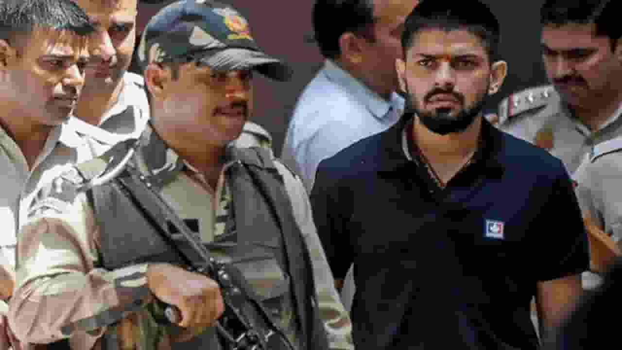 लॉरेंस बिश्नोई ने कैसे दिया था इंटरव्यू, SIT नोट में सबकुछ खुल गया Lawrence Bishnoi.